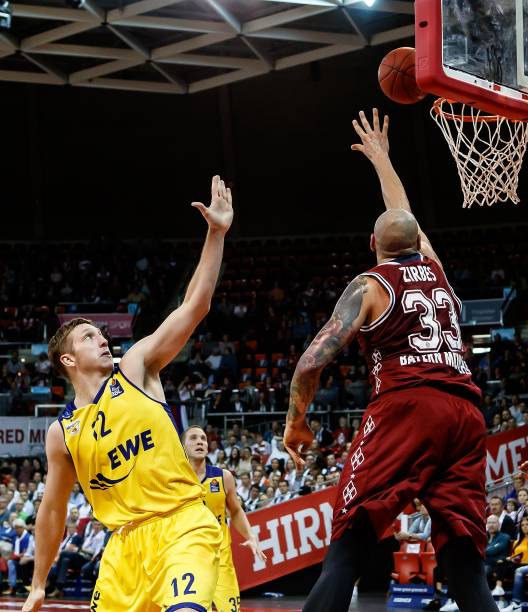 他计划在夏 他计划在夏