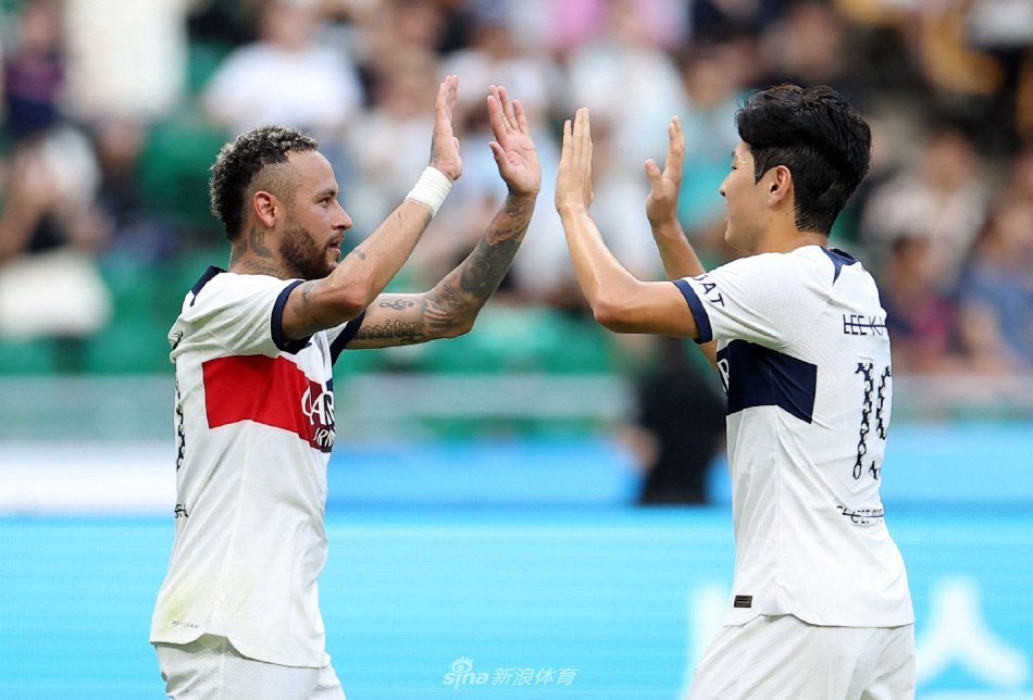 事时的自由 事时的自由