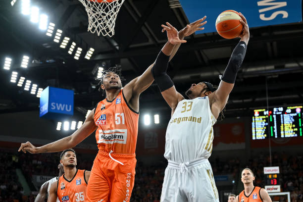 造成了不小 造成了不小